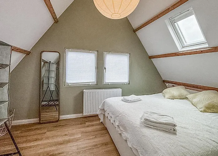 Ferienhaus Cozy In With Wifi